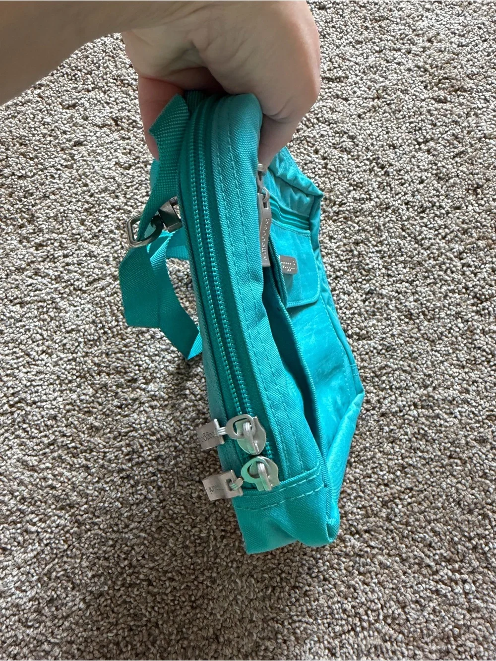 BAGGALLINI Bright Teal Nylon Zippered Crossbody Shoulder Bag